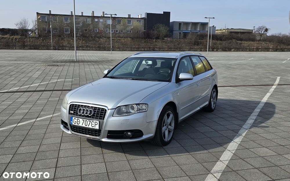 Audi A4 Avant 2.0T FSI - 2