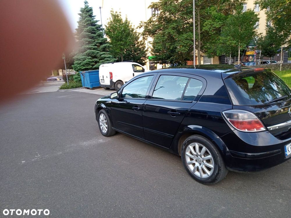 Opel Astra - 11