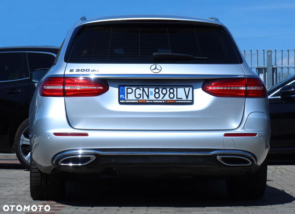 Mercedes-Benz Klasa E 300 de 9G-TRONIC Exclusive - 9