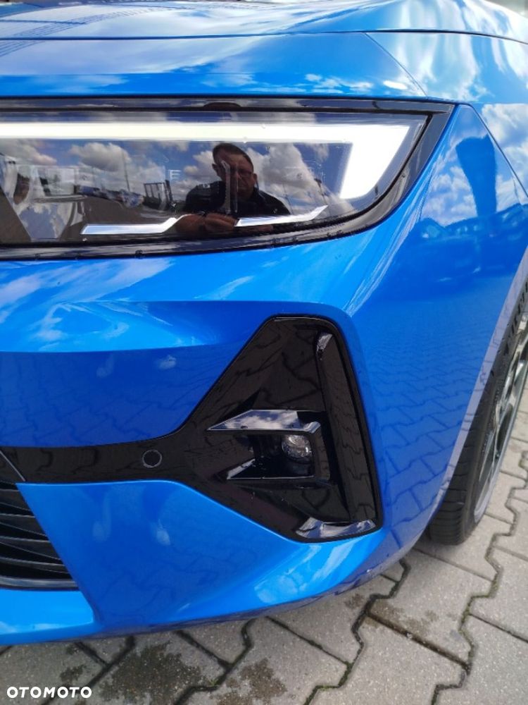 Opel Astra - 4