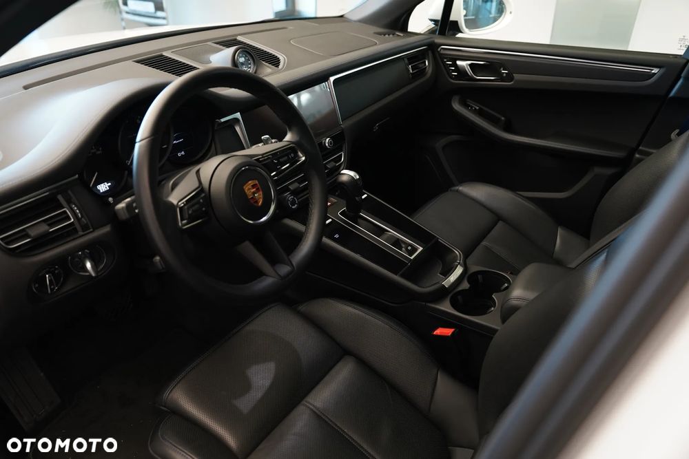 Porsche Macan Standard - 6