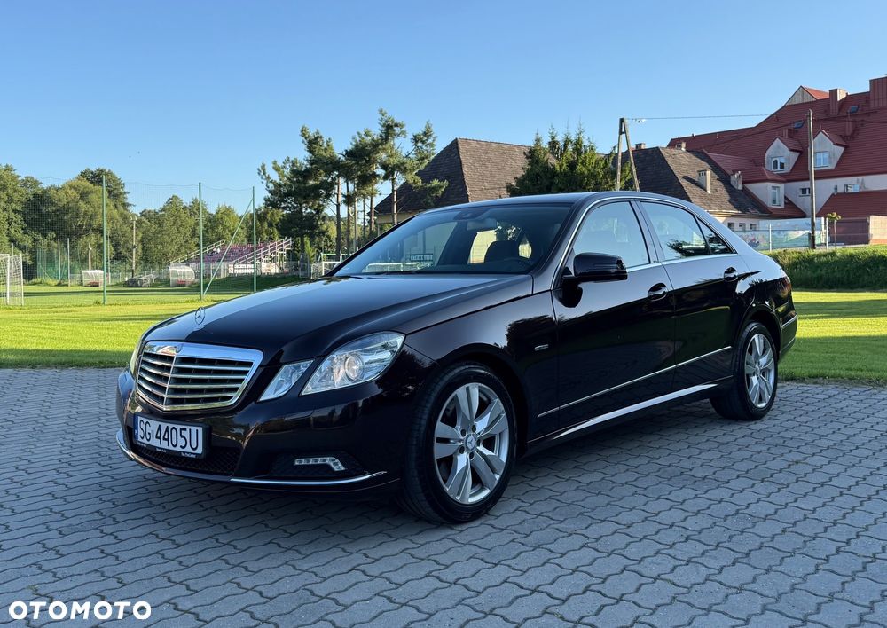Mercedes-Benz Klasa E 250 CDI BlueEff Elegance - 4