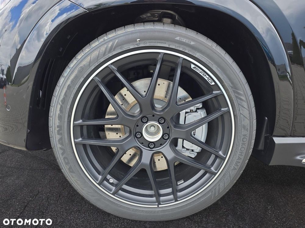 Mercedes-Benz GLE - 10