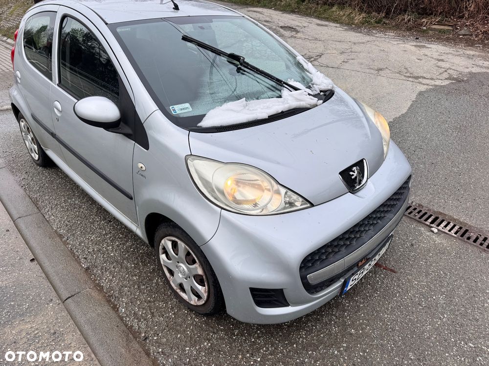 Peugeot 107 - 1