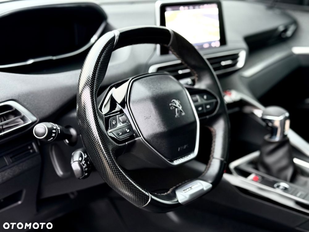 Peugeot 5008 1.6 BlueHDi Allure 7os - 24