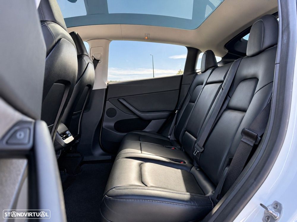 Tesla Model Y Tração Traseira - 18