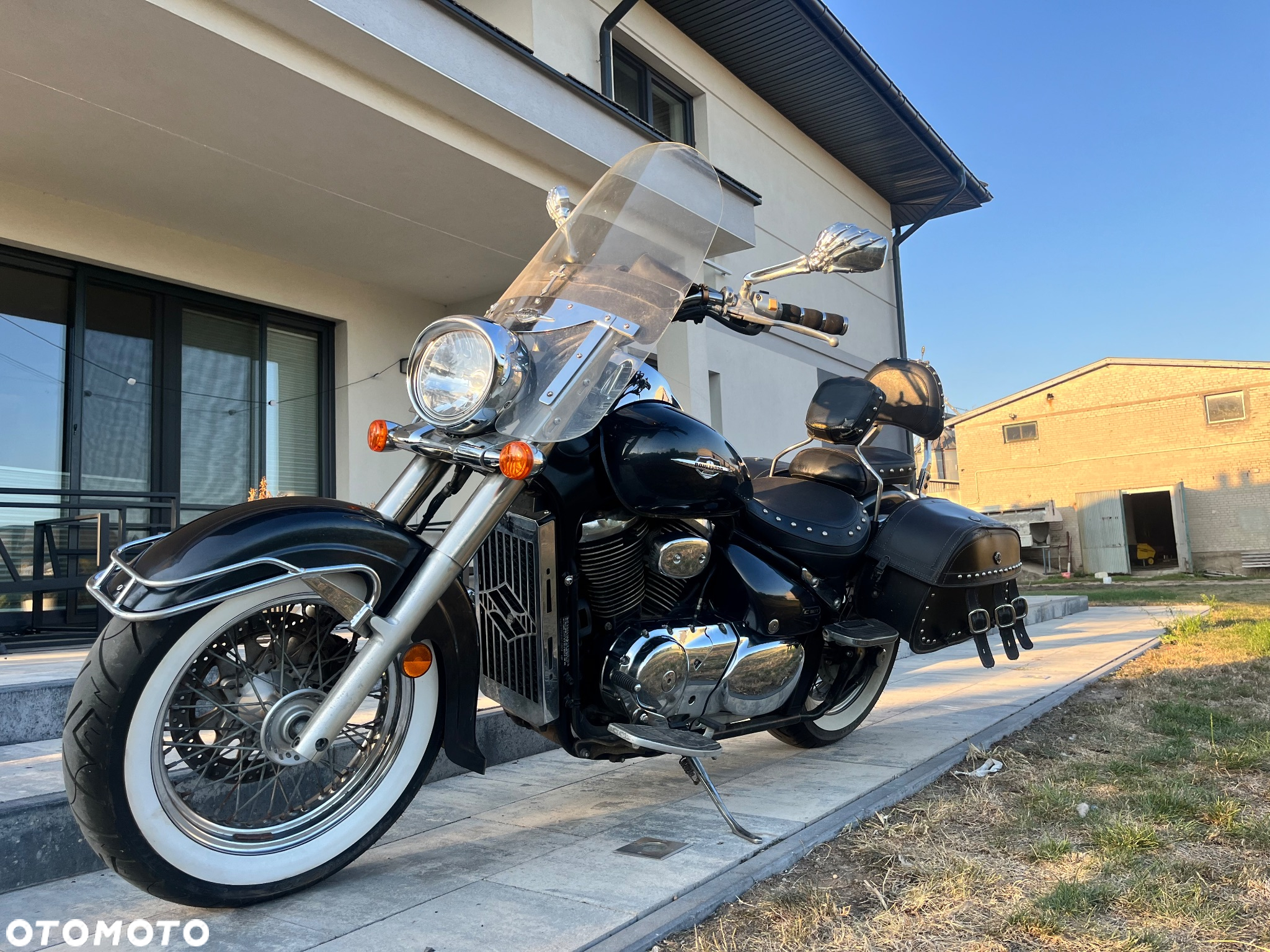 Suzuki Boulevard - 17