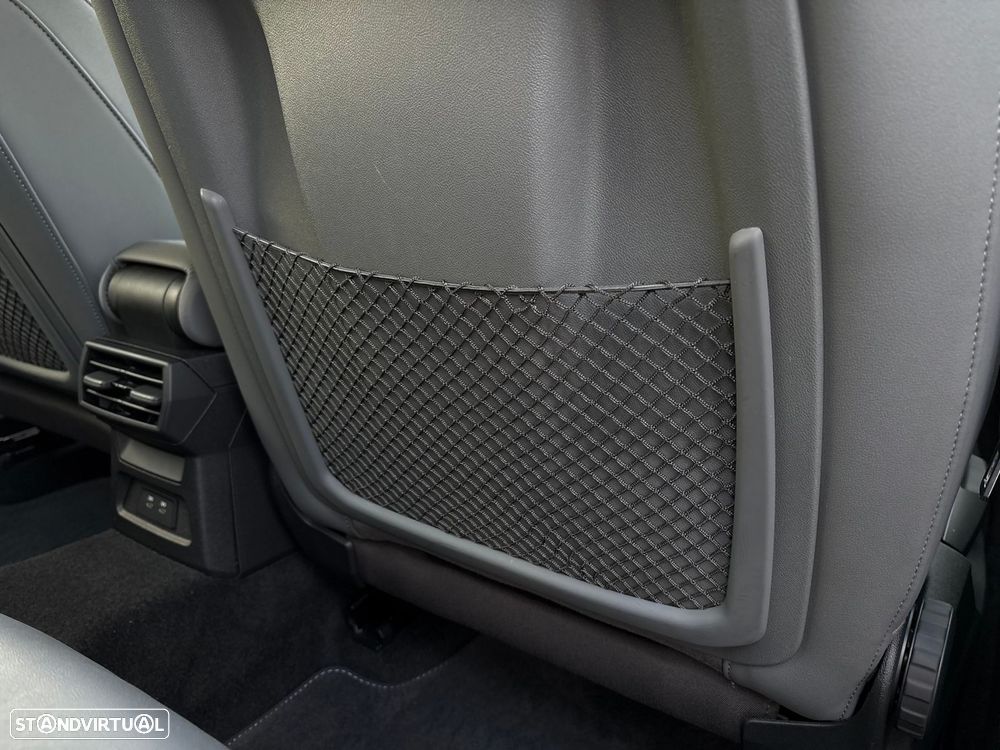 Audi A3 Sportback 40 TFSIe S line - 31