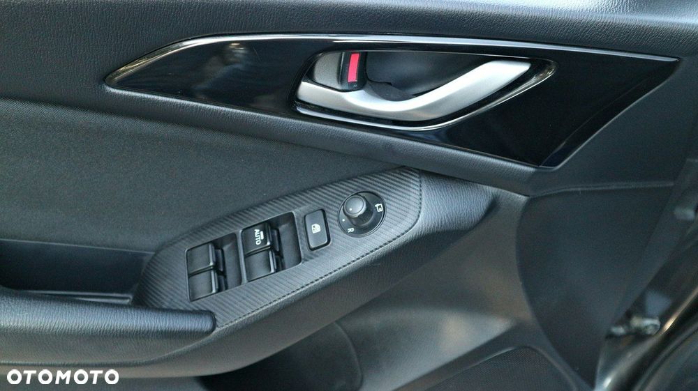 Mazda 3 SKYACTIV-G 120 Exclusive-Line - 20