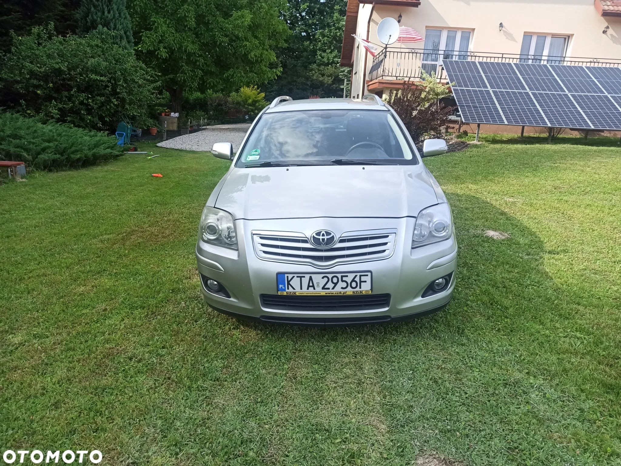 Toyota Avensis 2.0 D-4D Sol - 1