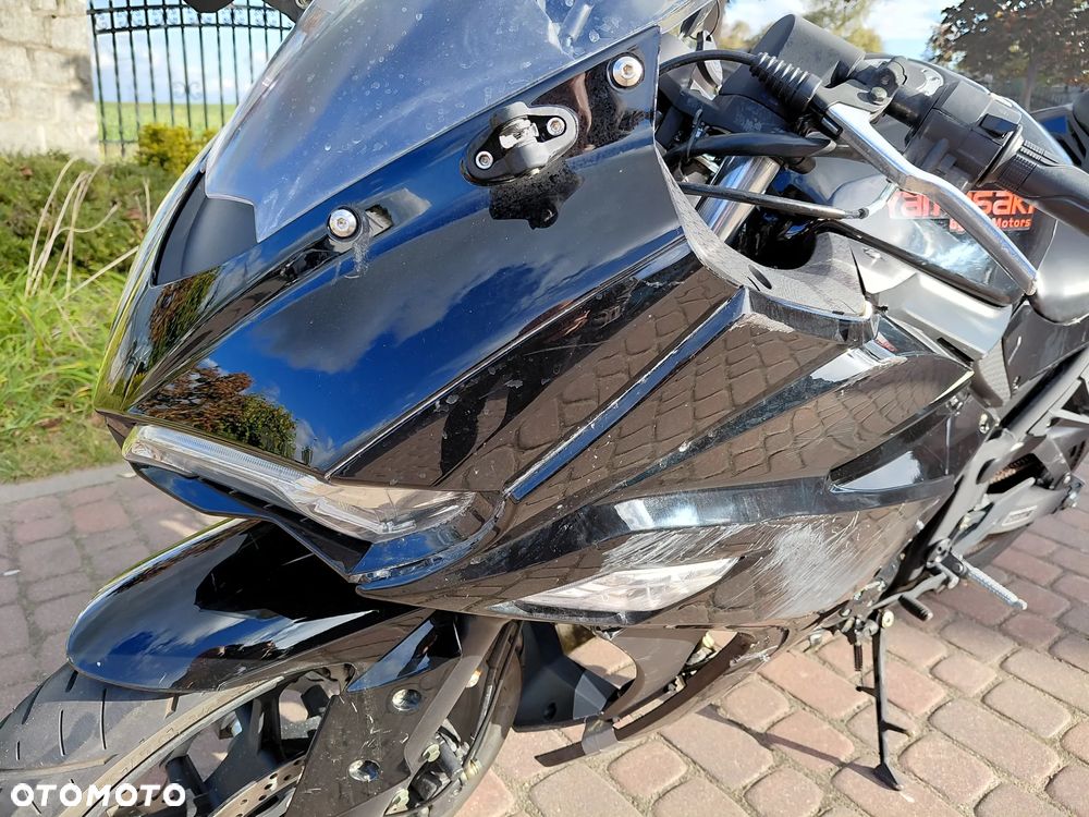 Yamasaki 125 - 18