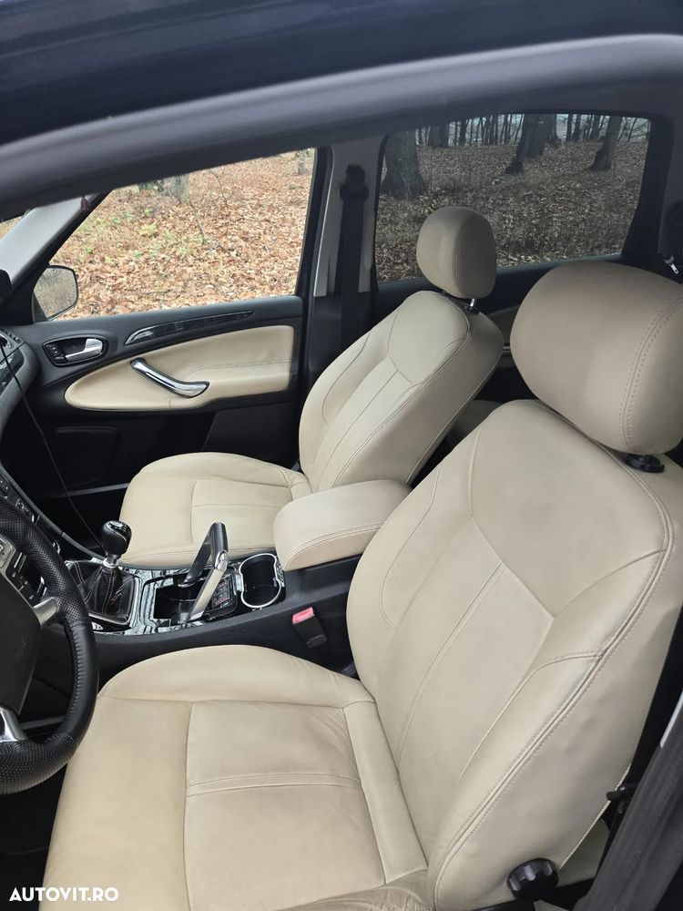 Ford S-Max 2.2 TDCi DPF Titanium - 21