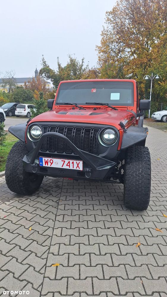 Jeep Wrangler Unlimited 3.8 Sahara - 24