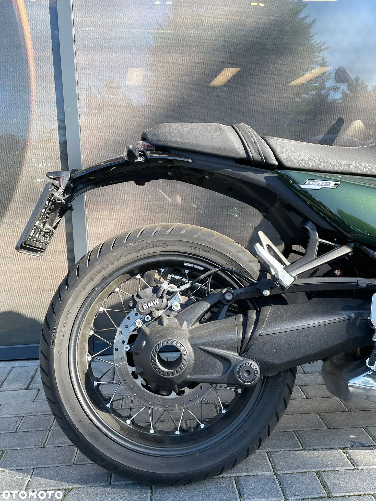 BMW R - 12