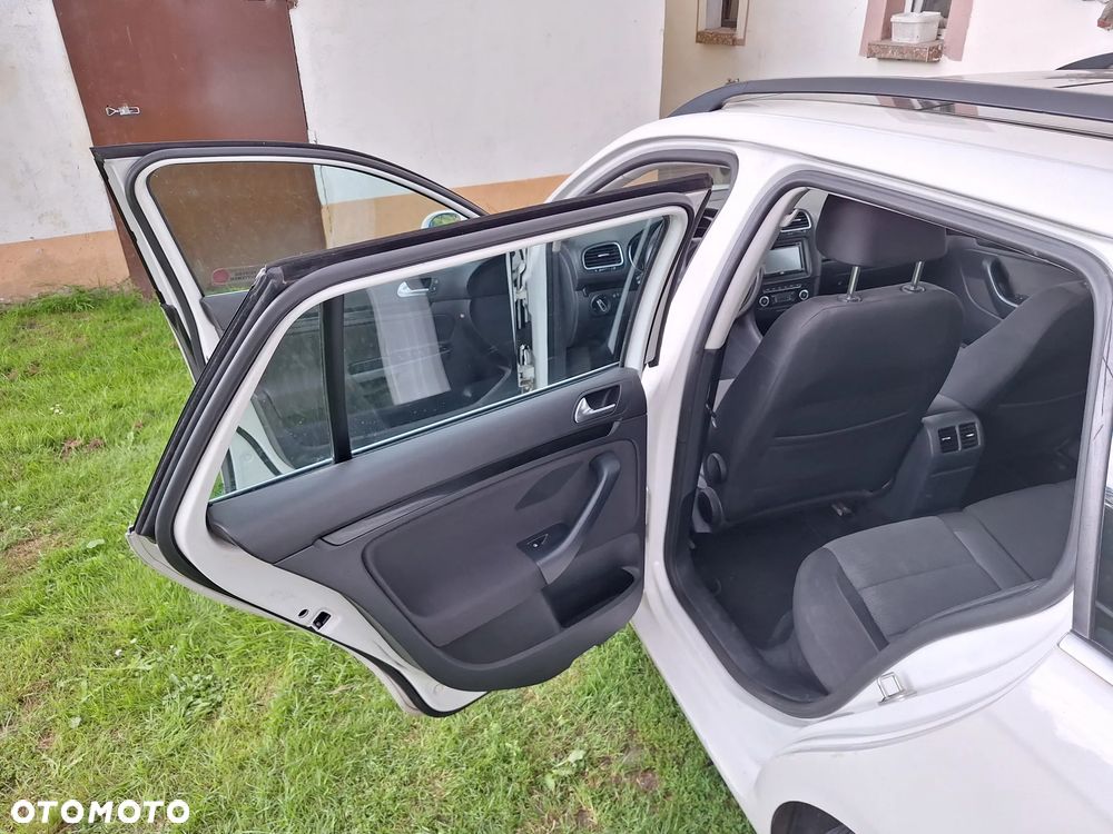 Volkswagen Golf 1.6 TDI BlueMot Comfortline - 18