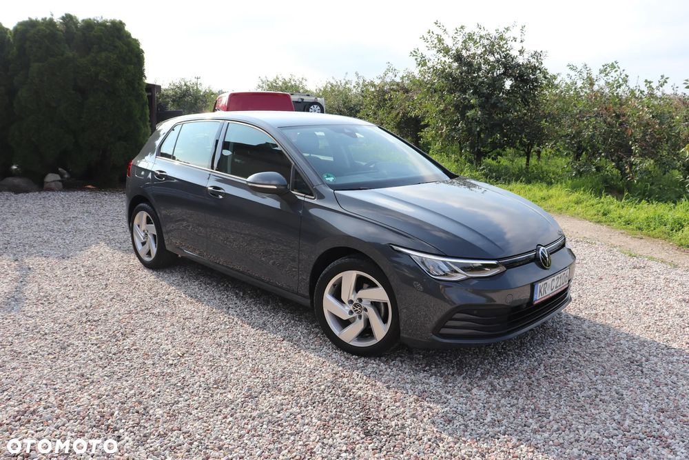 Volkswagen Golf 2.0 TDI SCR Life - 19