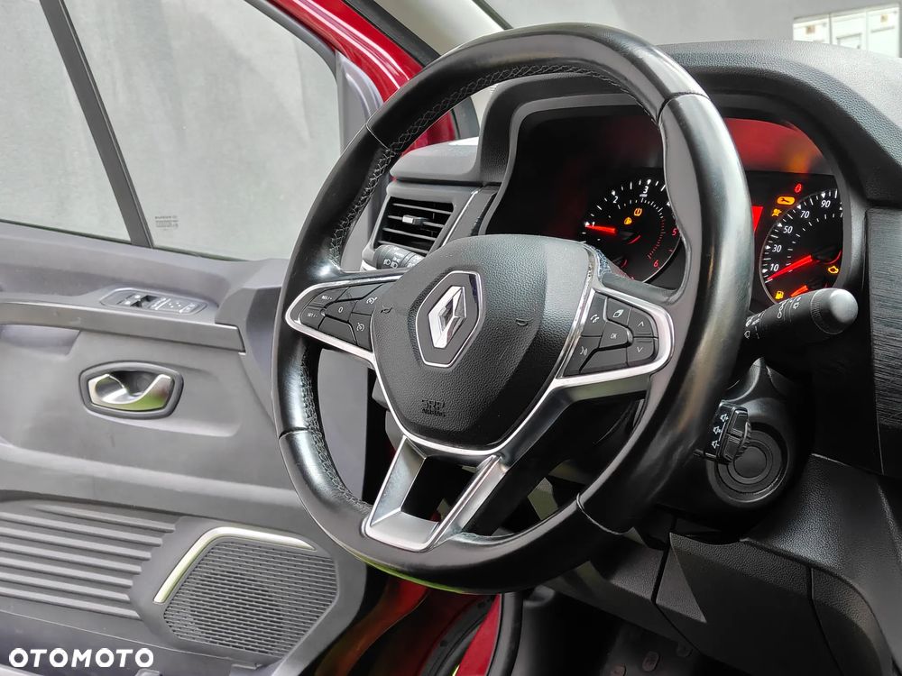 Renault Trafic Grand 2.0 dCi EDC - 11