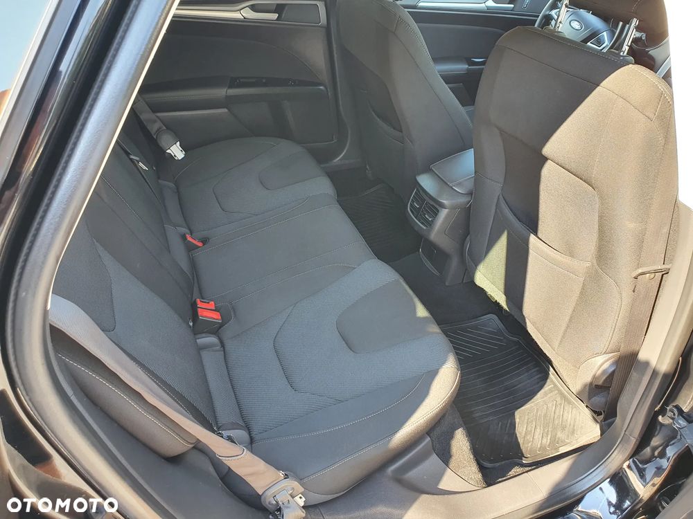 Ford Mondeo 2.0 TDCi ECOnetic Start-Stopp Business Edition - 13