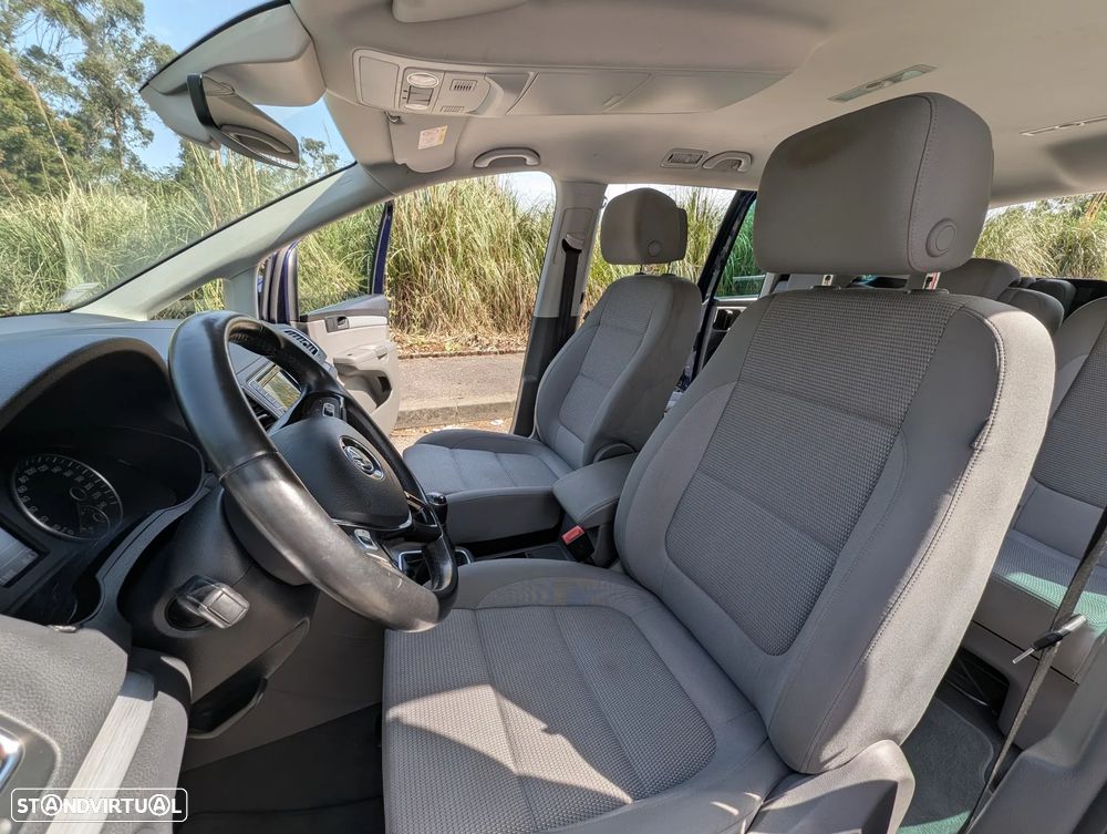 VW Sharan 2.0 TDI Confortline - 20