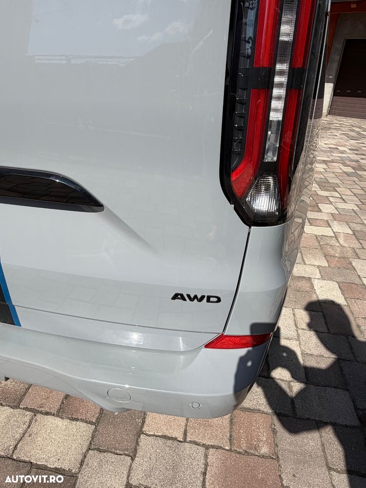 Ford Tourneo Custom Bus 320L 2.0 EcoBlue 170 CP 8AT L2H1 AWD Sport - 5