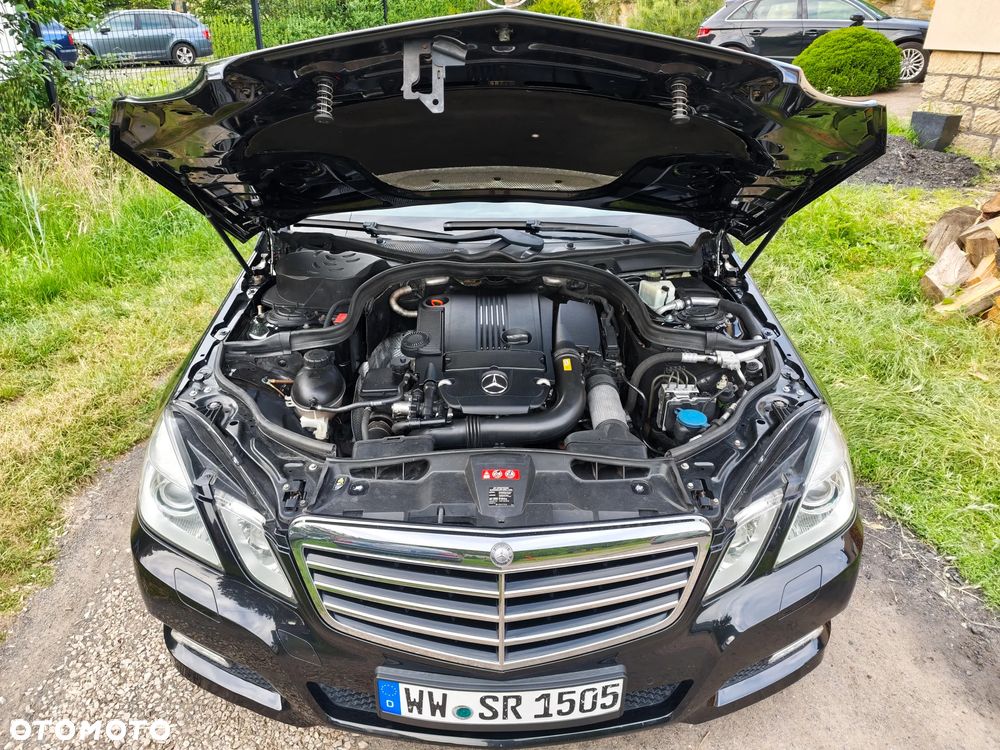 Mercedes-Benz Klasa E - 26