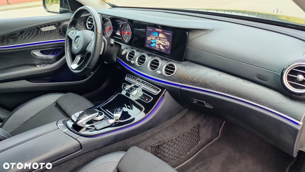 Mercedes-Benz Klasa E 220 d Business Edition 9G-TRONIC - 13