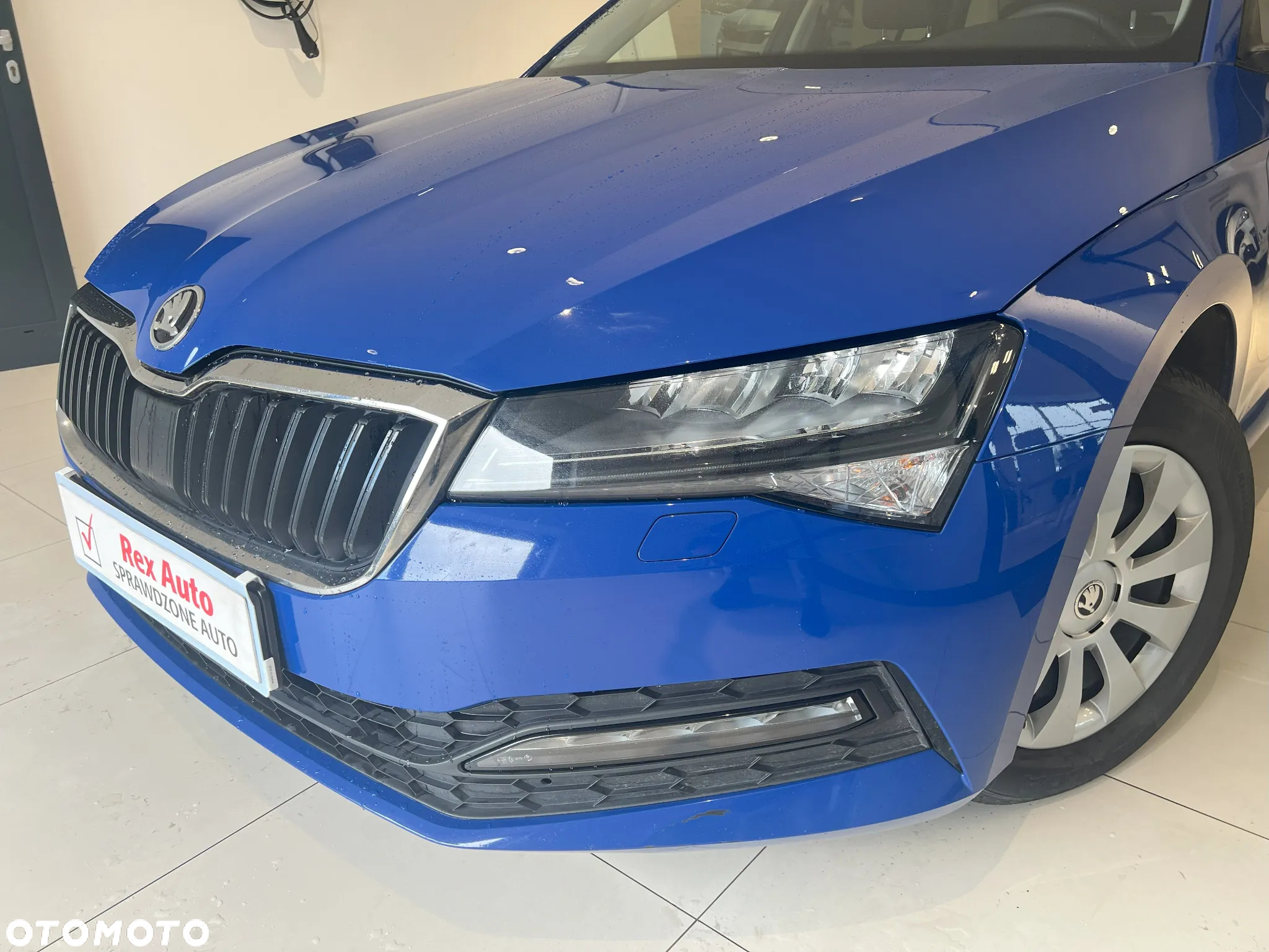 Skoda Superb 2.0 TDI SCR Active - 3