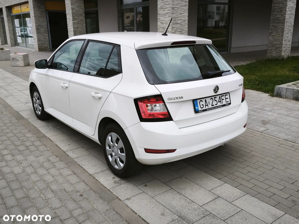 Skoda Fabia 1.0 Ambition - 4