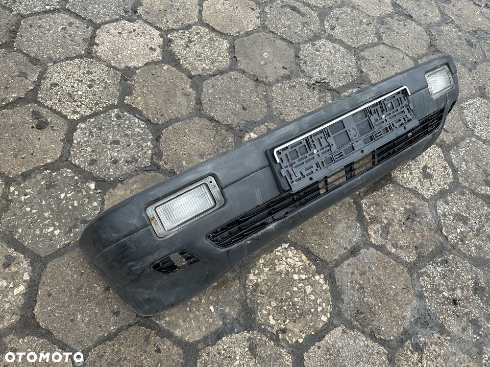 Zderzak przód przedni audi 80 b3  halogen halogeny - 2