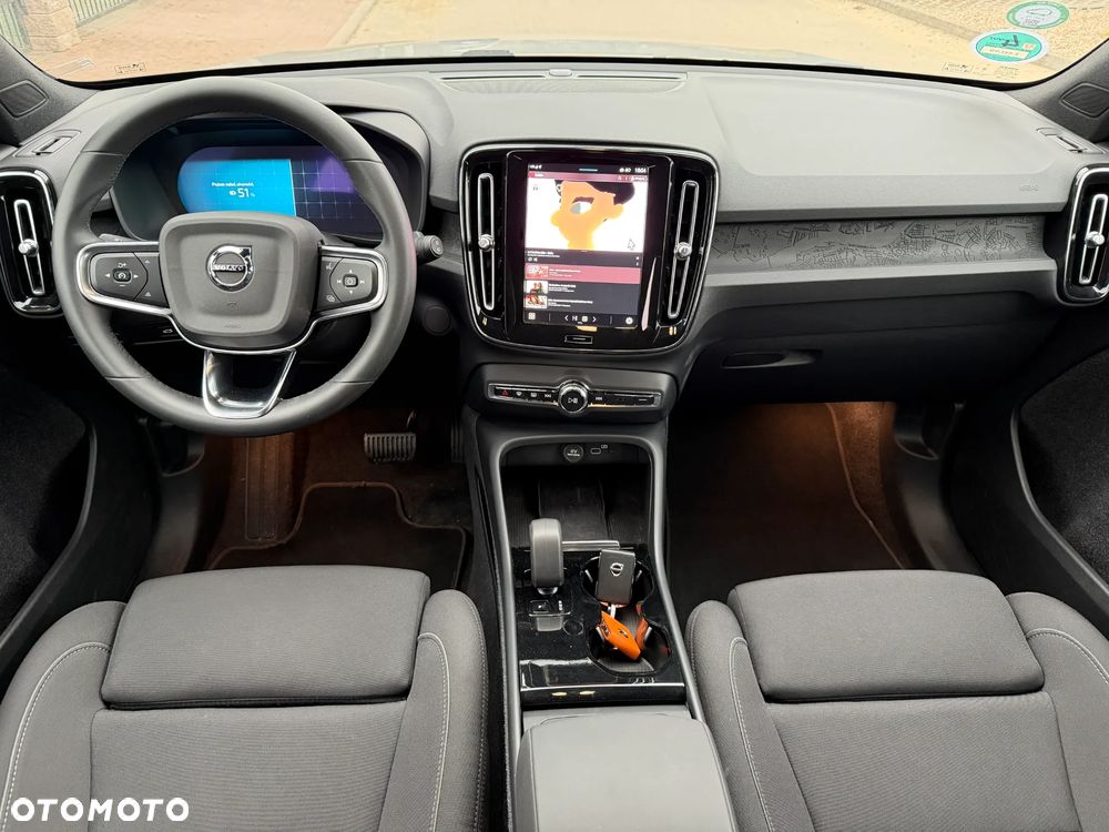 Volvo XC 40 Recharge 69 kWh Single Motor RWD Core - 4