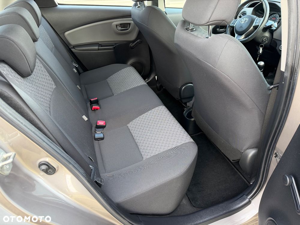 Toyota Yaris 1.33 VVT-i Comfort - 10