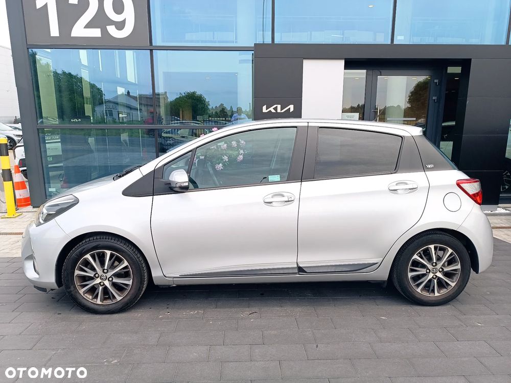 Toyota Yaris 1.5 20th Anniversary CVT - 6