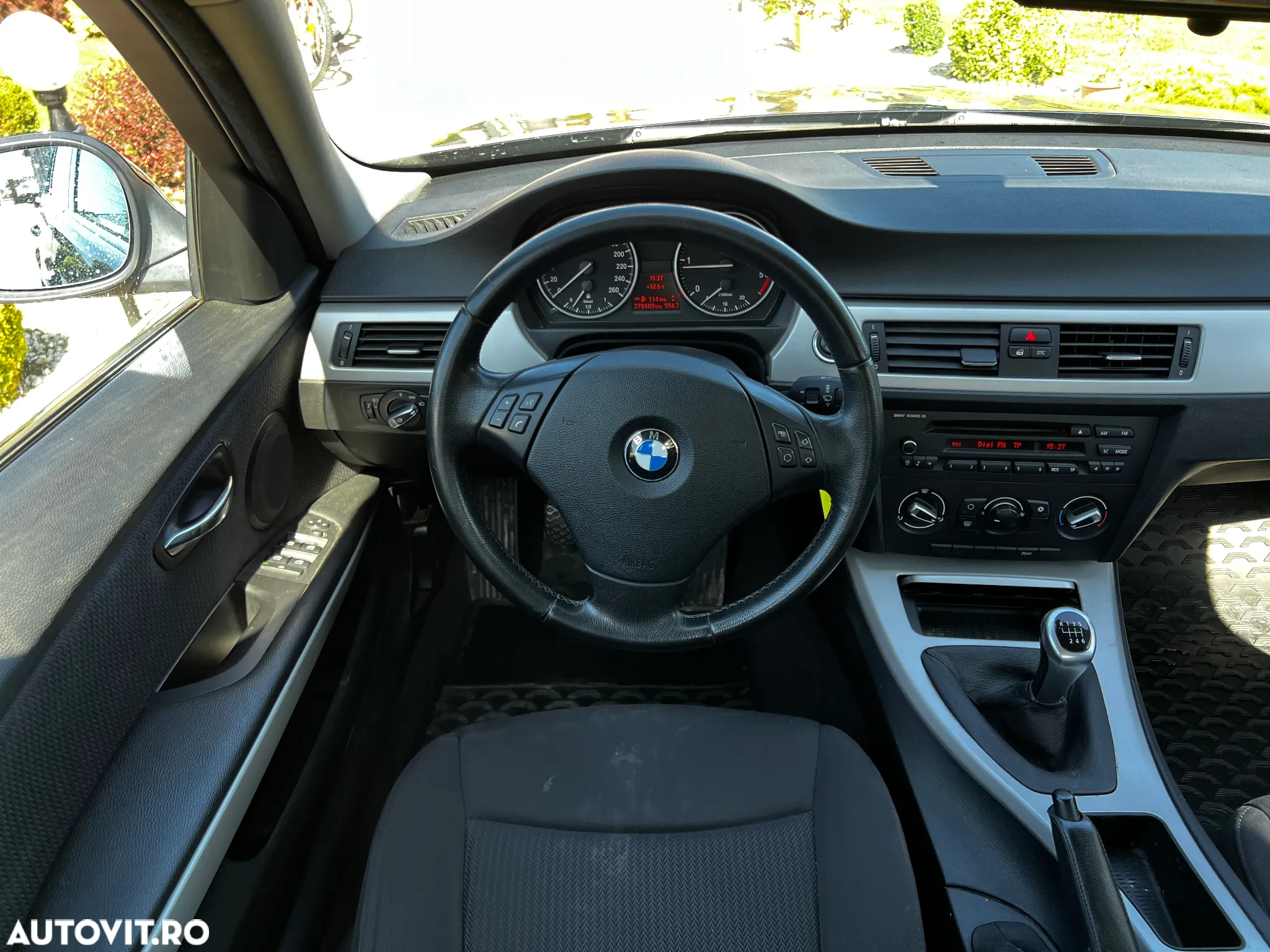 BMW Seria 3 318d - 24