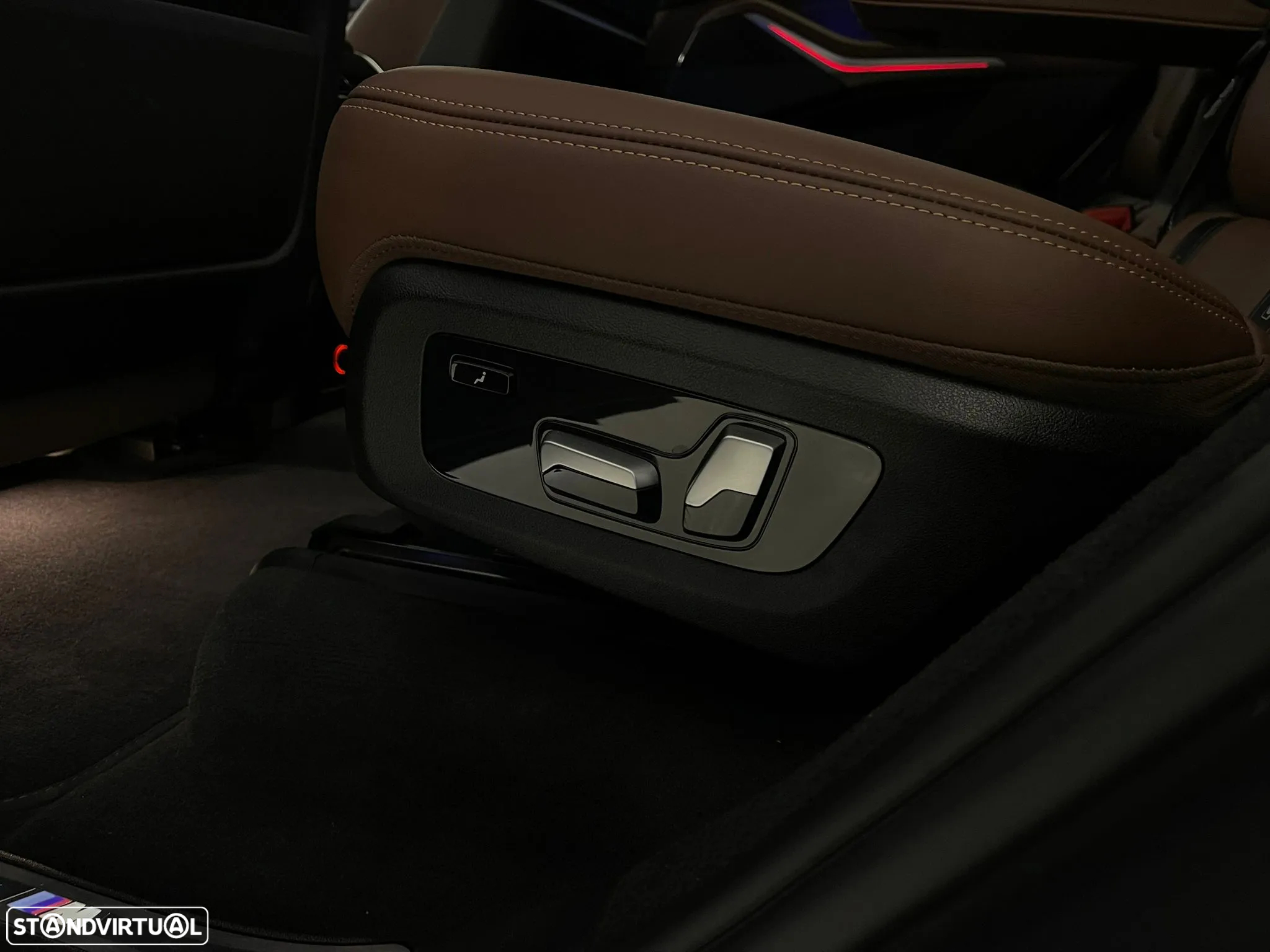 BMW X7 M M60i - 49