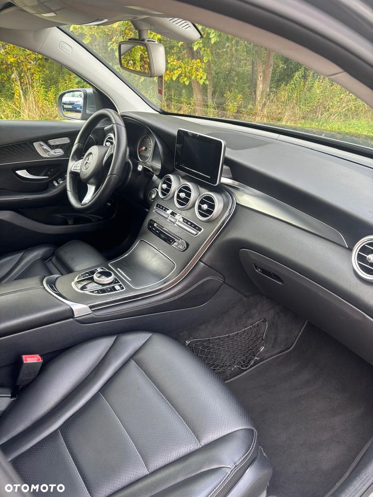 Mercedes-Benz GLC 250 4-Matic - 24