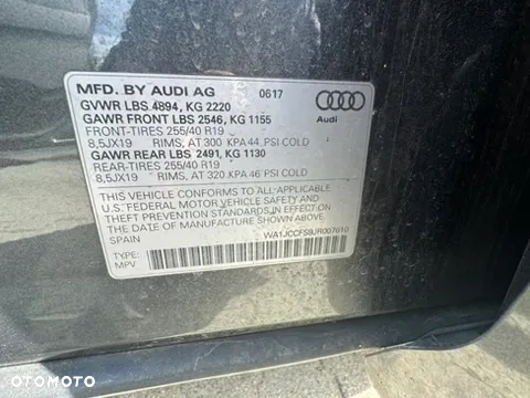 Audi Q3 2.0 TFSI quattro S tronic design - 20