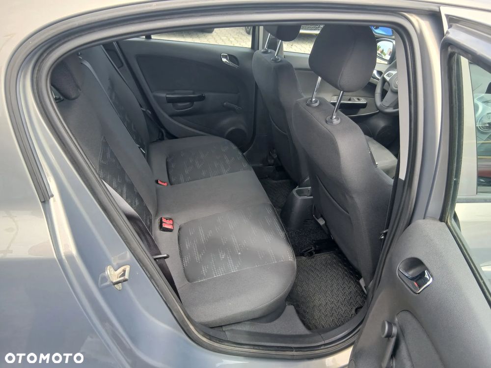 Opel Corsa 1.2 16V Enjoy - 8