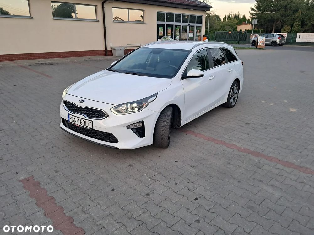 Kia Ceed SW 1.6 CRDi GT Line - 2