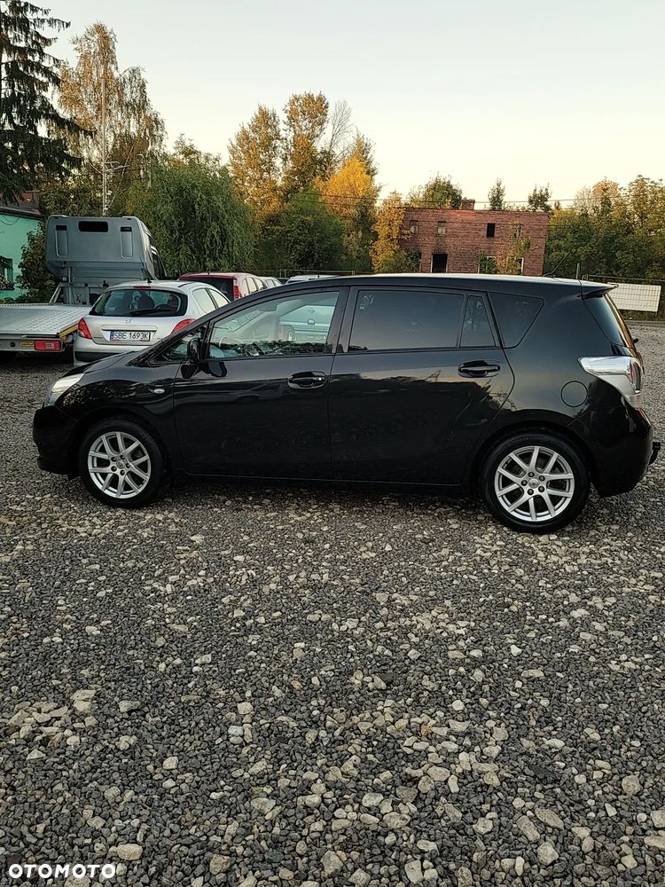 Toyota Verso - 37