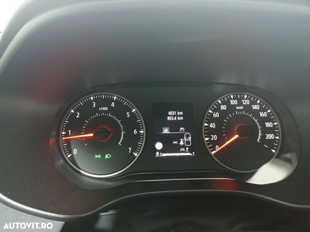 Dacia Sandero Stepway TCe 90 MT6 Extreme - 11