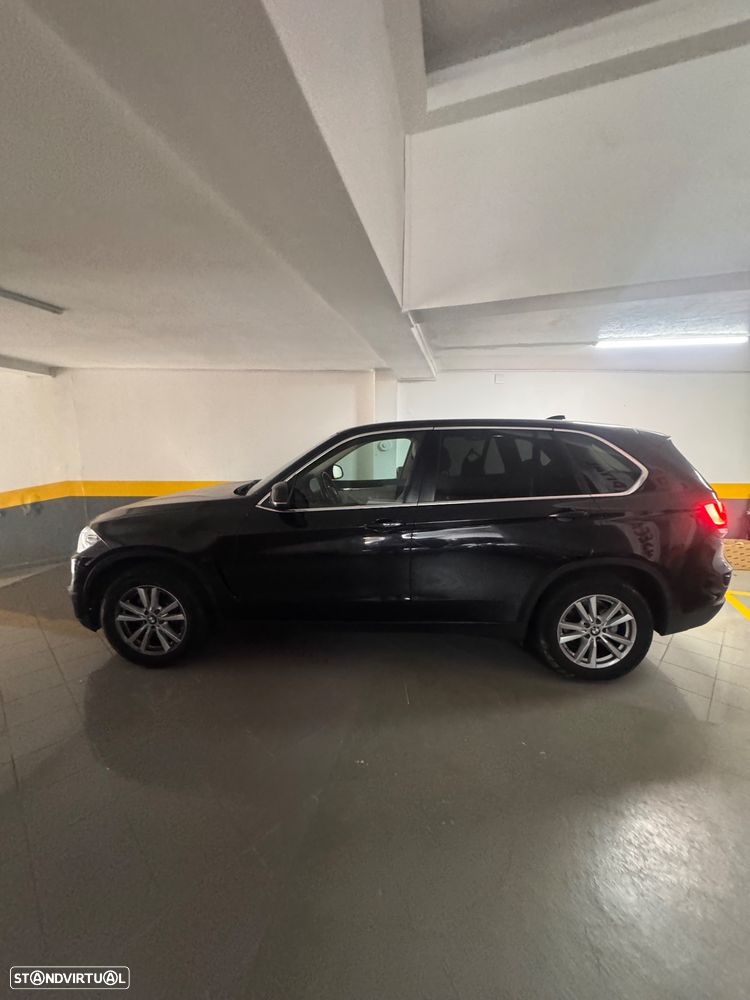 BMW X5 25 d sDrive Comfort 7L - 4