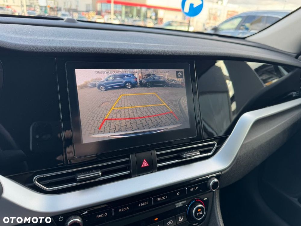Kia Niro 1.6 GDI Hybrid L - 12