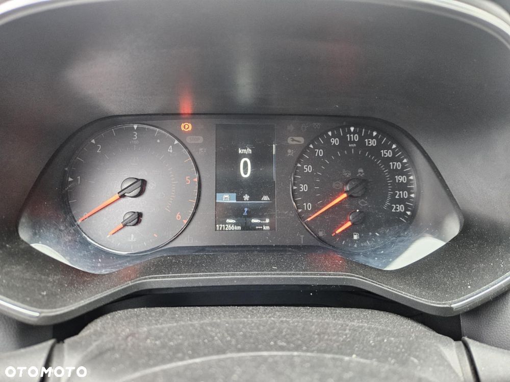 Renault Clio BLUE dCi 85 EXPERIENCE - 12