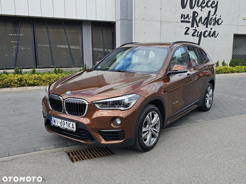 BMW X1 xDrive25i Sport Line - 19