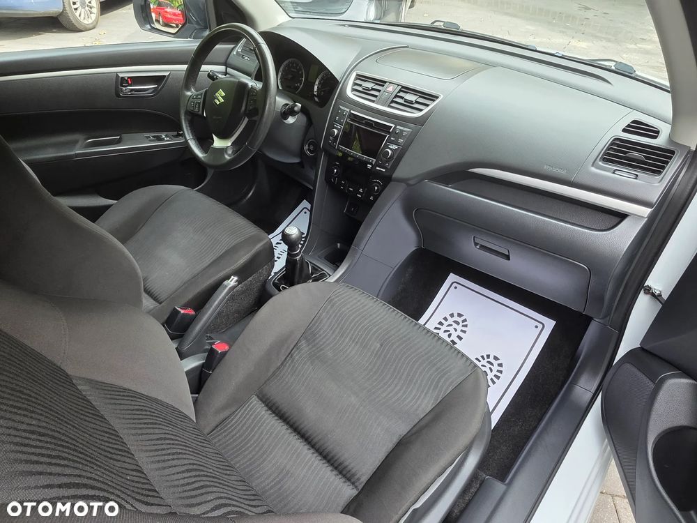 Suzuki Swift - 27