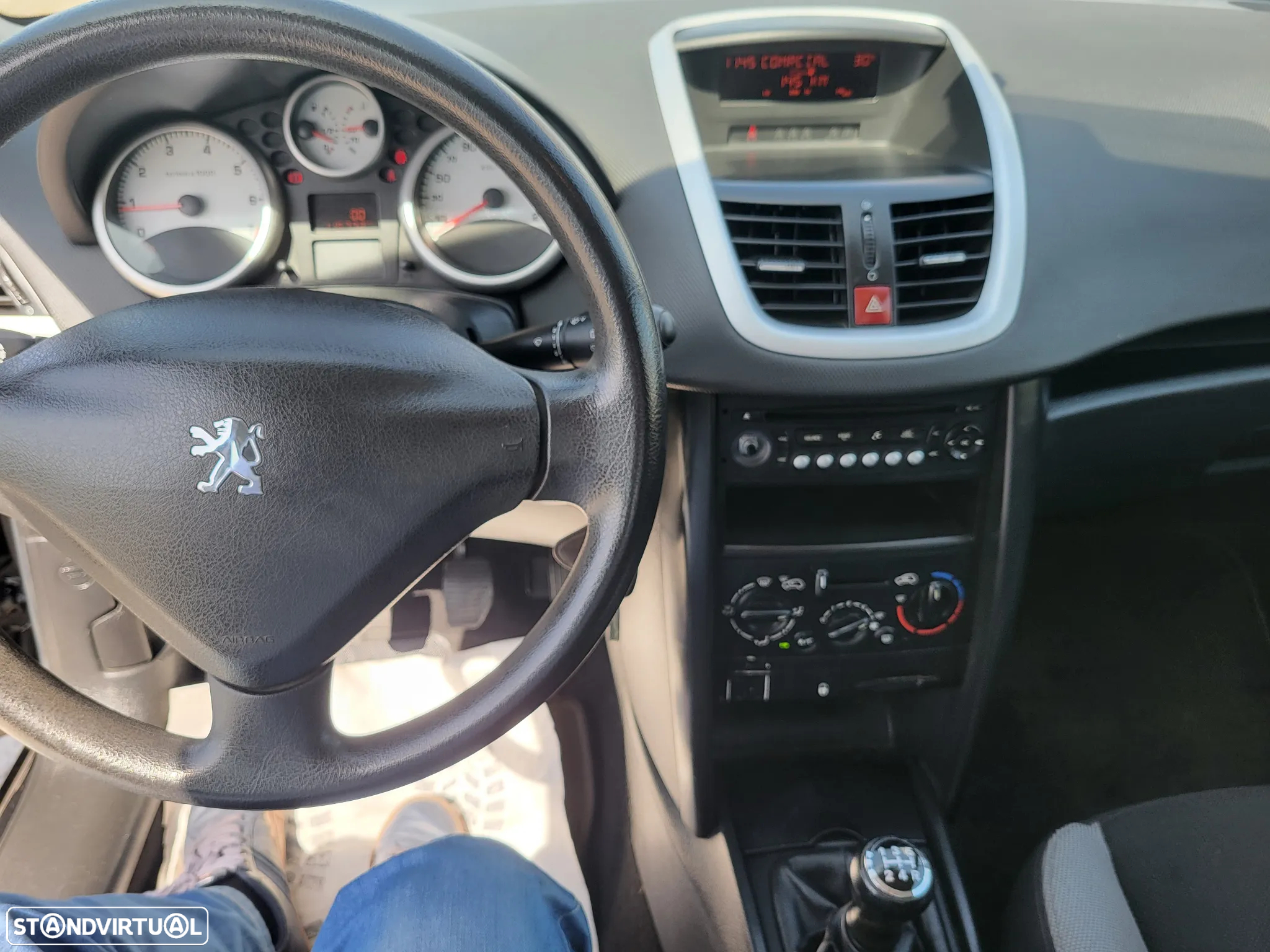 Peugeot 207 SW 1.4 Trendy - 9