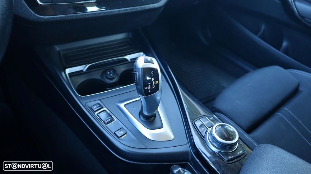 BMW 116 d Line Sport Auto - 40