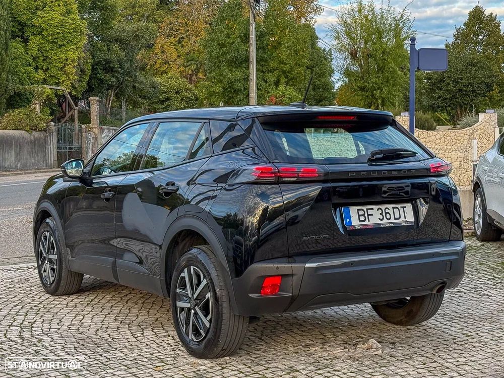Peugeot 2008 - 10
