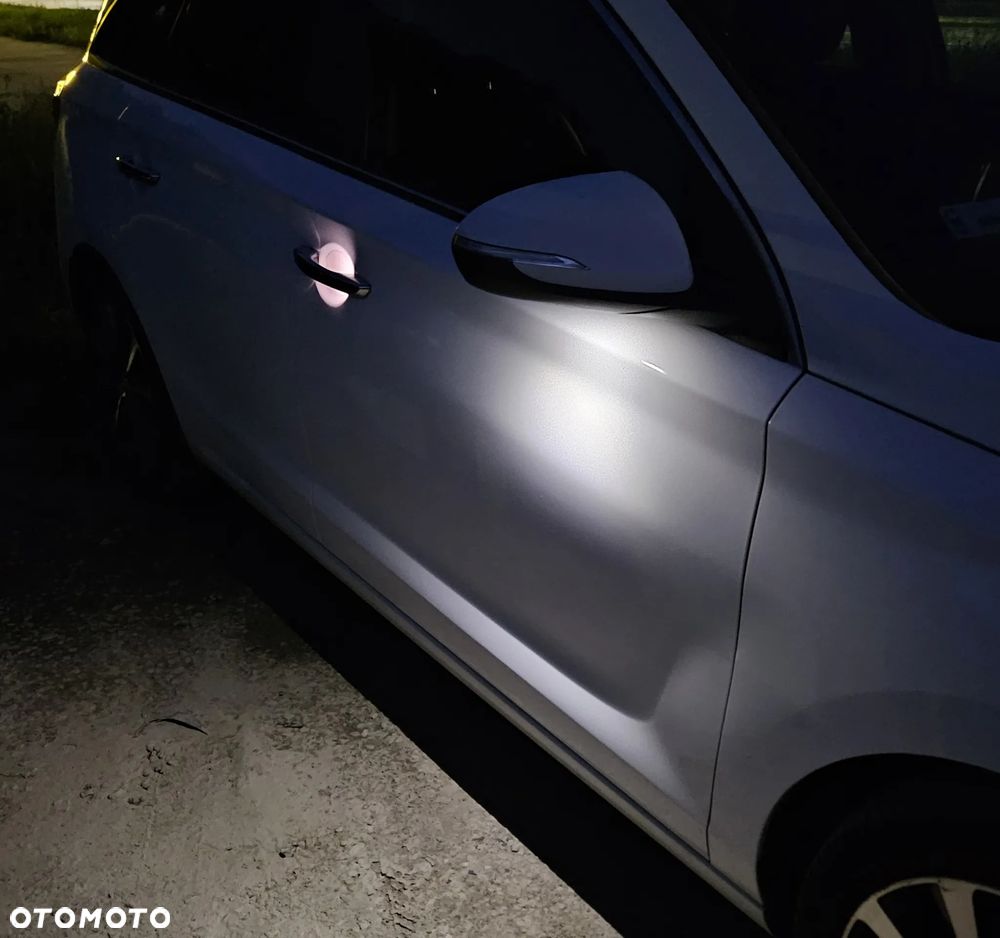 Hyundai i30 1.4 T-GDI Premium DCT - 24