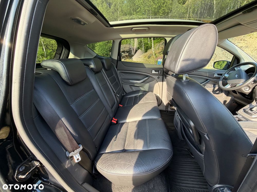 Ford Kuga 2.0 TDCi Titanium FWD - 3